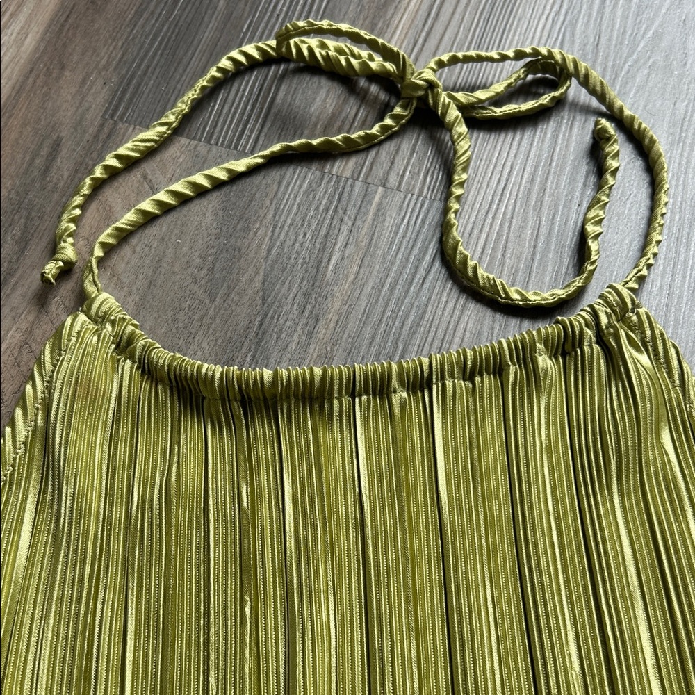 NWOT Le Lis Plisse Halter Top - Picture 5 of 10